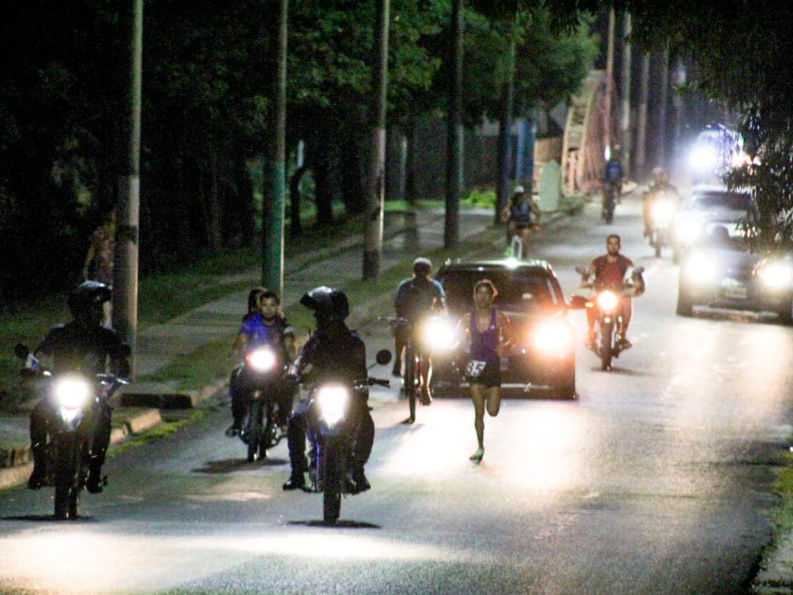 Este viernes se corre la última Maratón Nocturna del año en La Paz