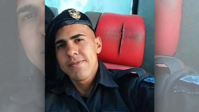 Solicitan ayuda para encontrar a un joven policía de Crespo