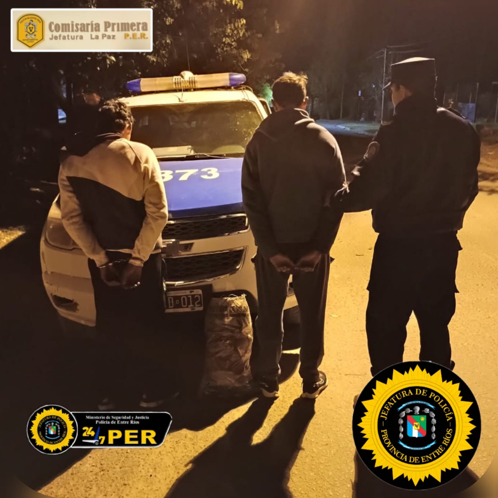 Robaron una bolsa de papa y fueron atrapados por la policía