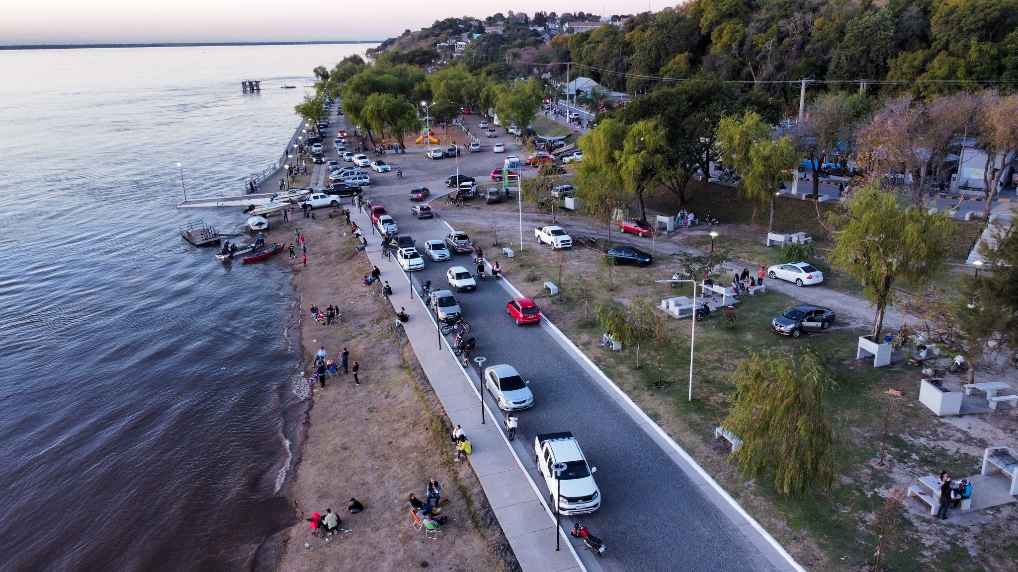 Santa Elena recibió el inicio del receso invernal con todo su encanto