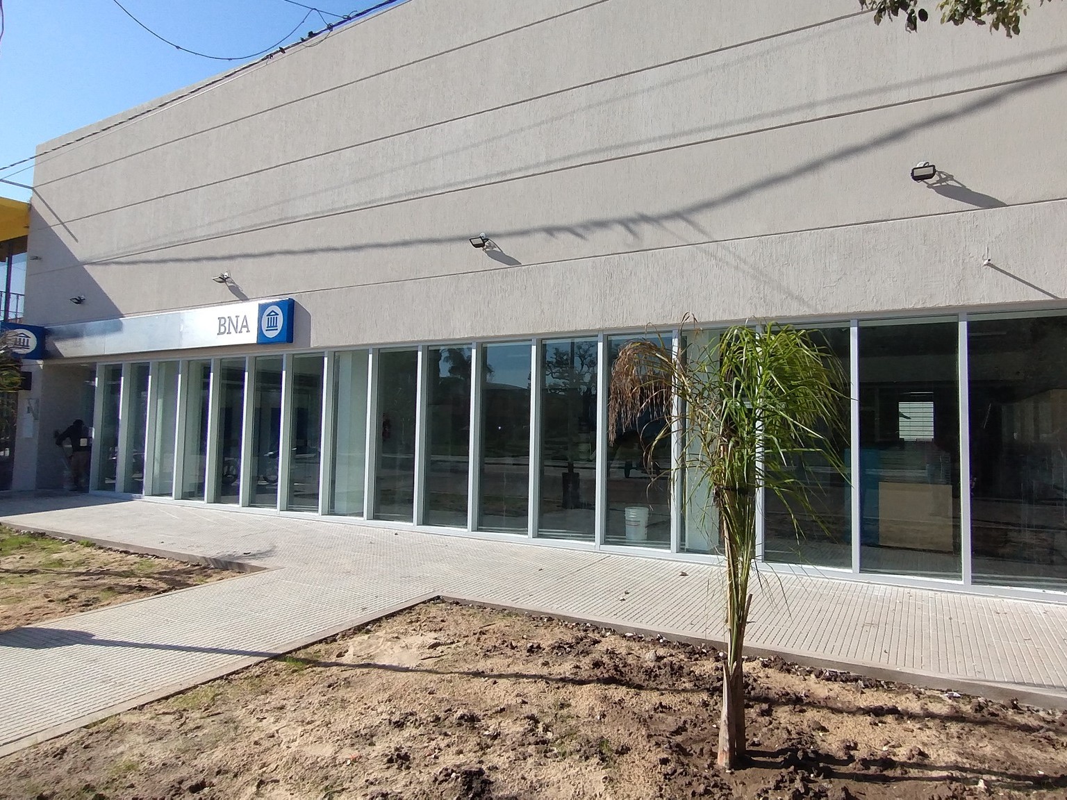 Sarubi exigió la apertura del Banco Nación de Santa Elena