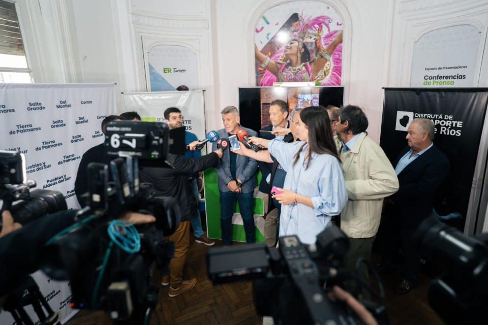 La Paz presentó en Paraná la 15ª edición del Festival Internacional Galas del Río