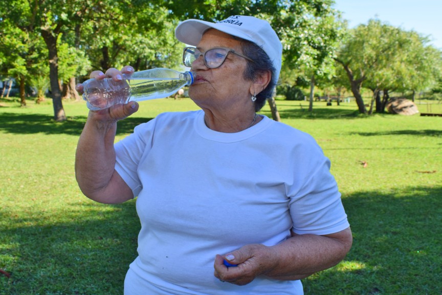 Salud recuerda los principales cuidados que deben tener las personas mayores frente al calor