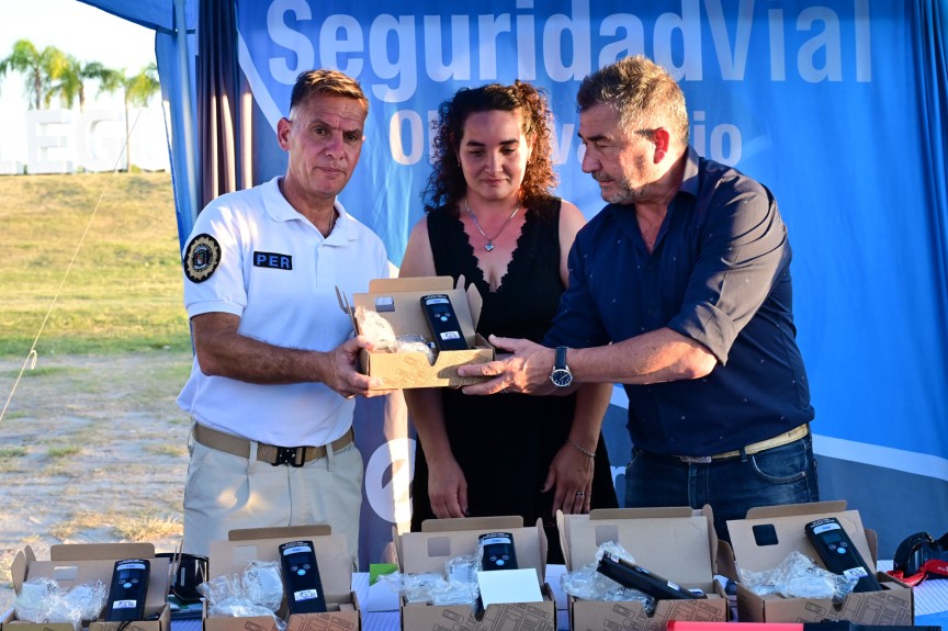 Refuerzan el control vial con nuevos alómetros para la Policía de Entre Ríos