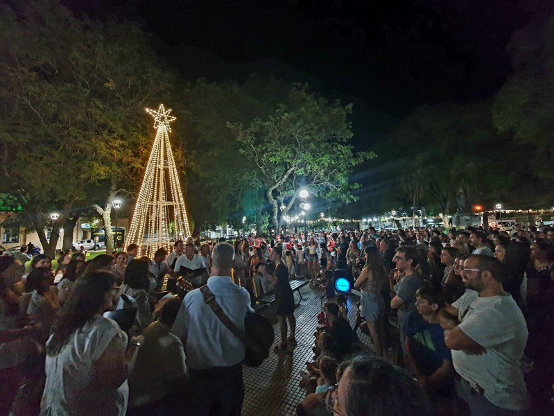 Se realizó con éxitos La Feria Navideña