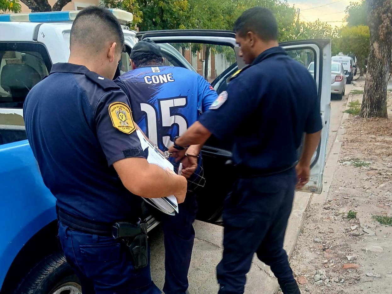 Detuvieron a un hombre por una causa de grooming y abuso sexual