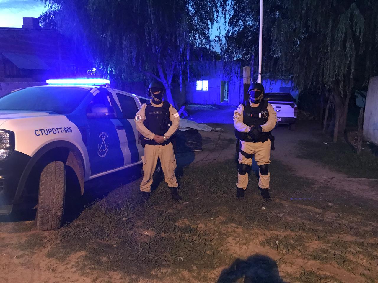 Prefectura realizó tres allanamientos por venta de droga en La Paz