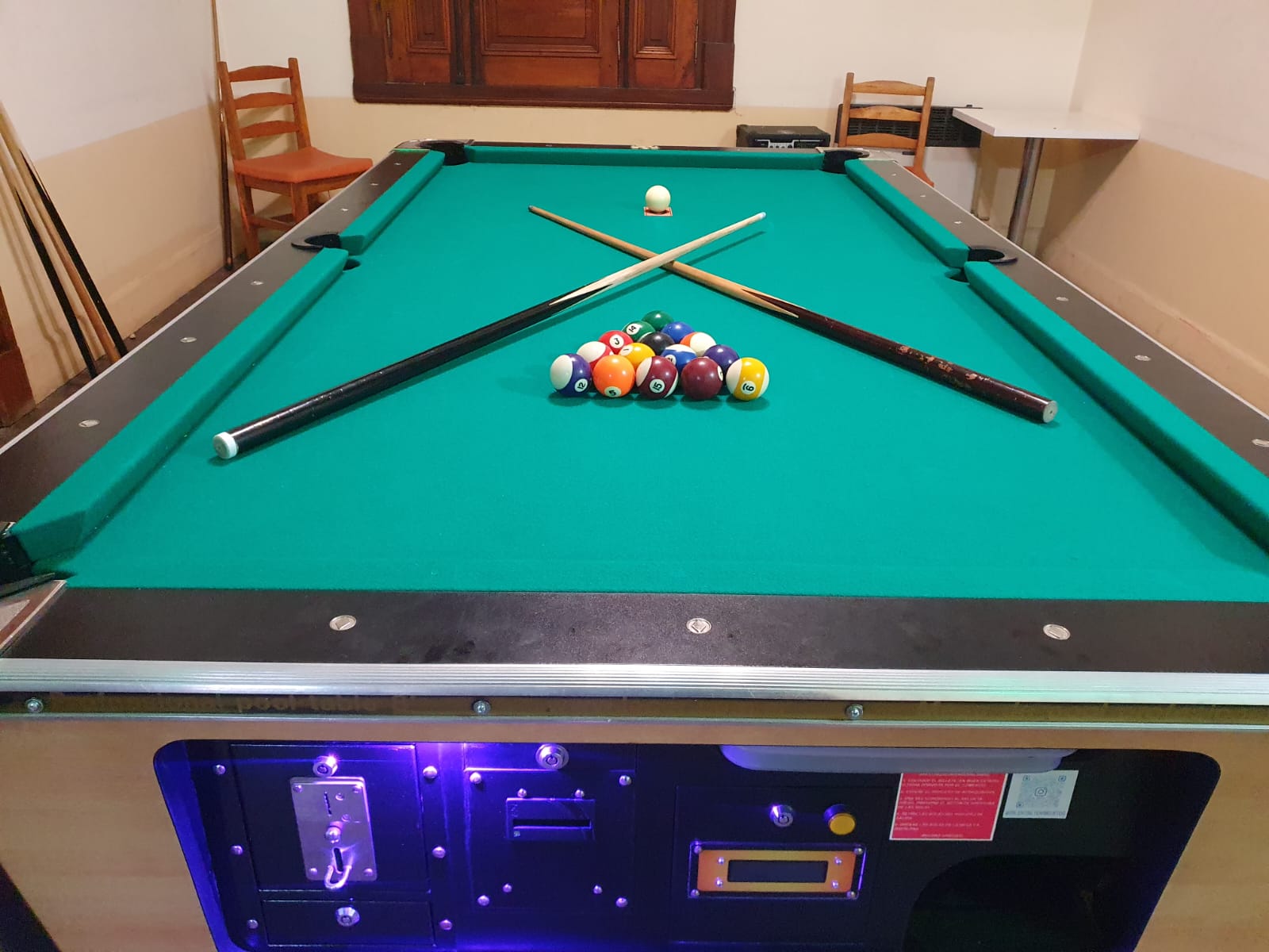 Punto Pub suma el único pool de la ciudad y amplía su propuesta nocturna