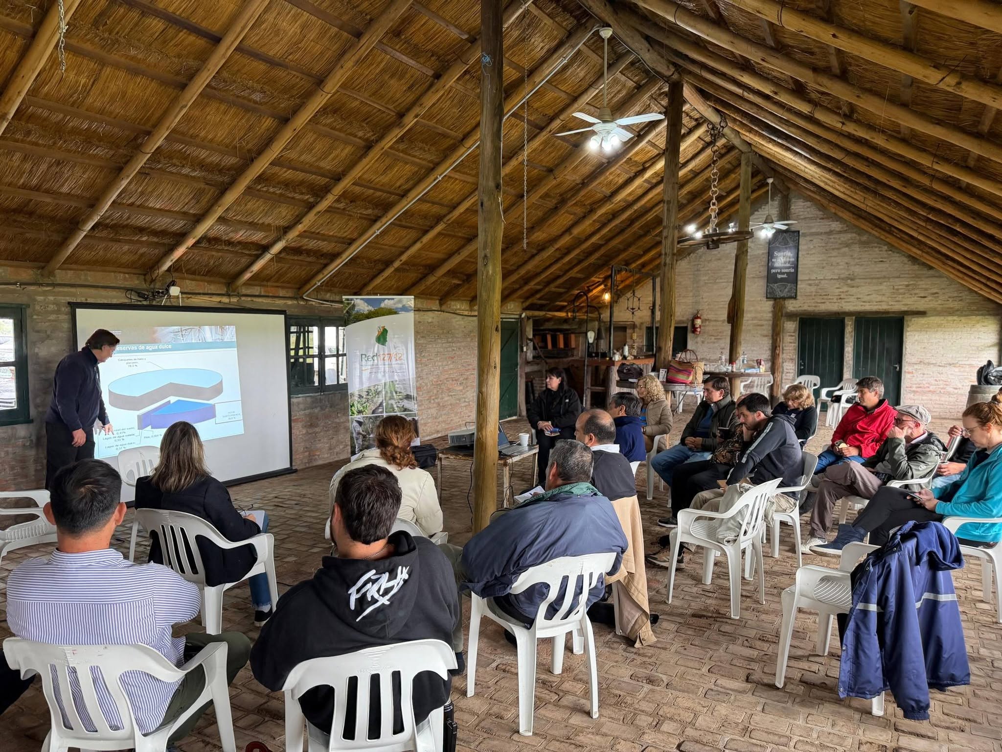 Realizaron un taller sobre el uso y la gestión del agua en sectores productivos