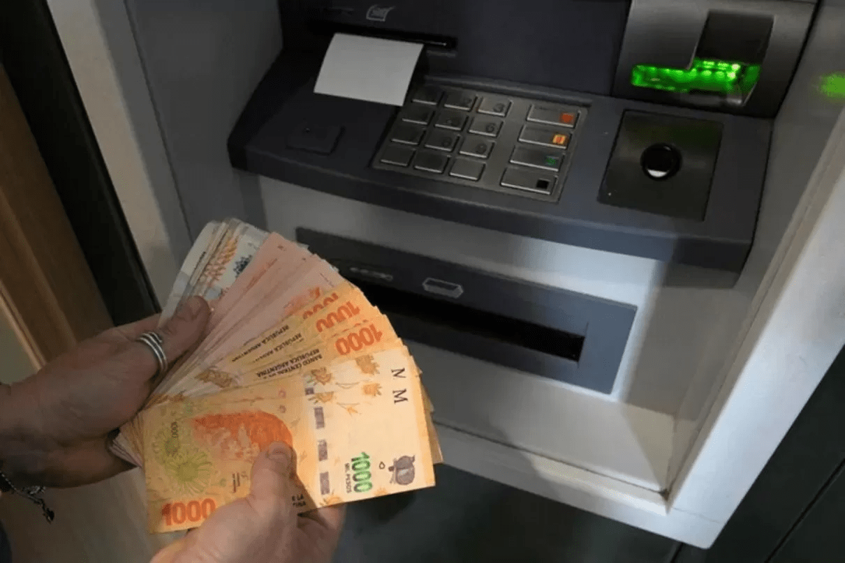 Este miércoles comenzará el pago de haberes y el 14 se abonará el aguinaldo a la administración pública