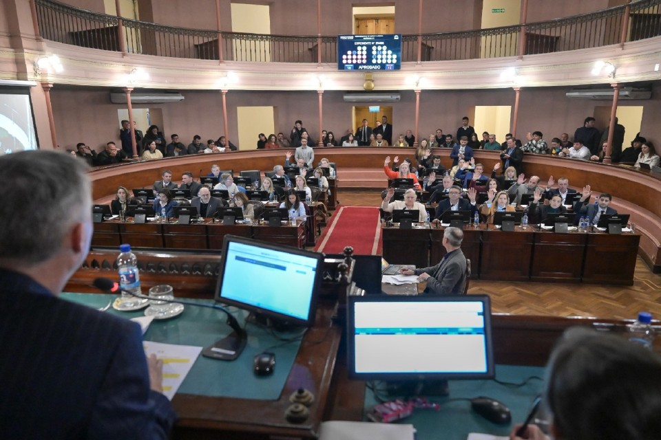 Con amplio respaldo legislativo, Diputados convirtió en ley la reforma jubilatoria