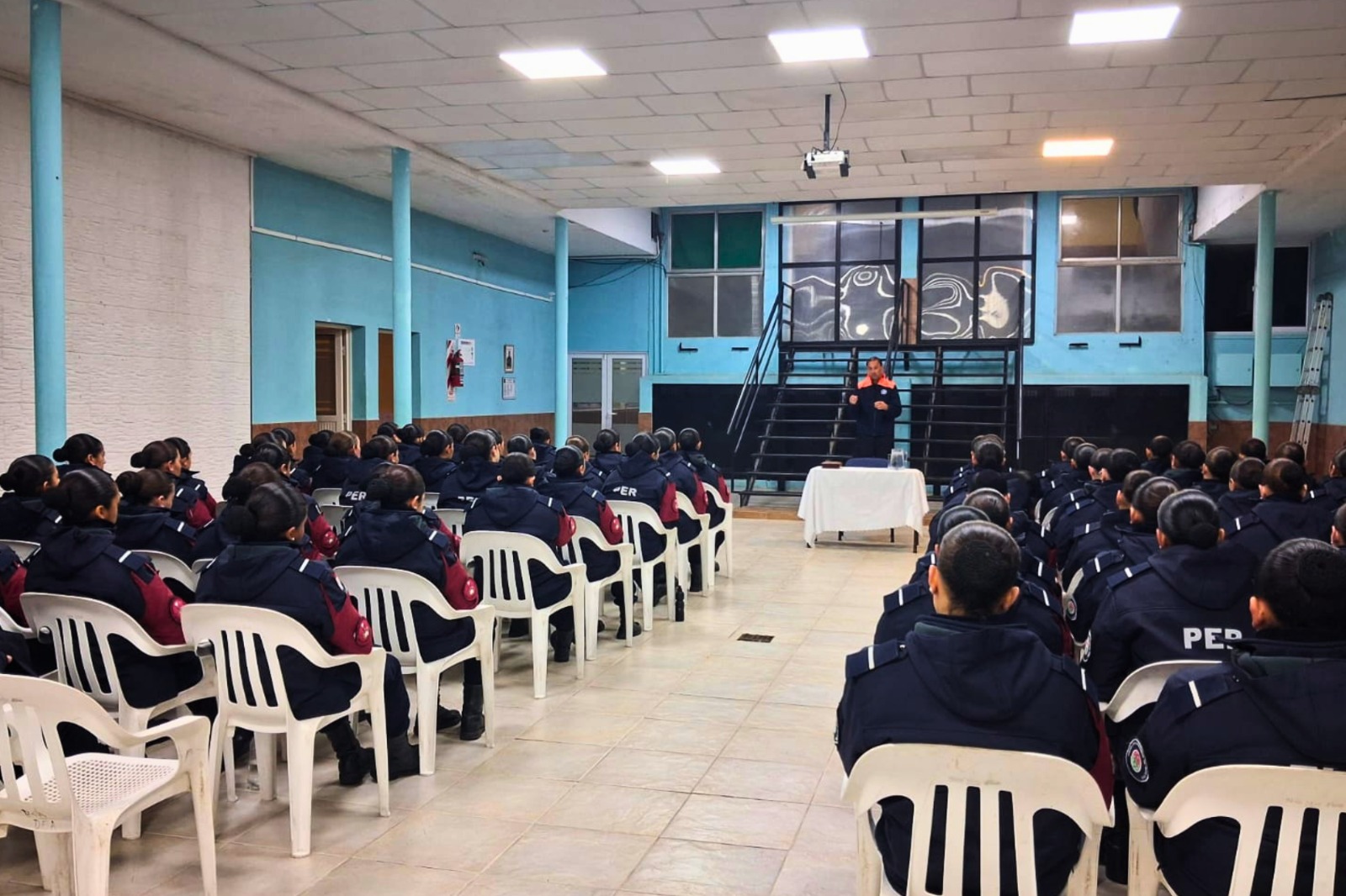 Capacitaron a aspirantes de la Policía ante el fenómeno de El Niño