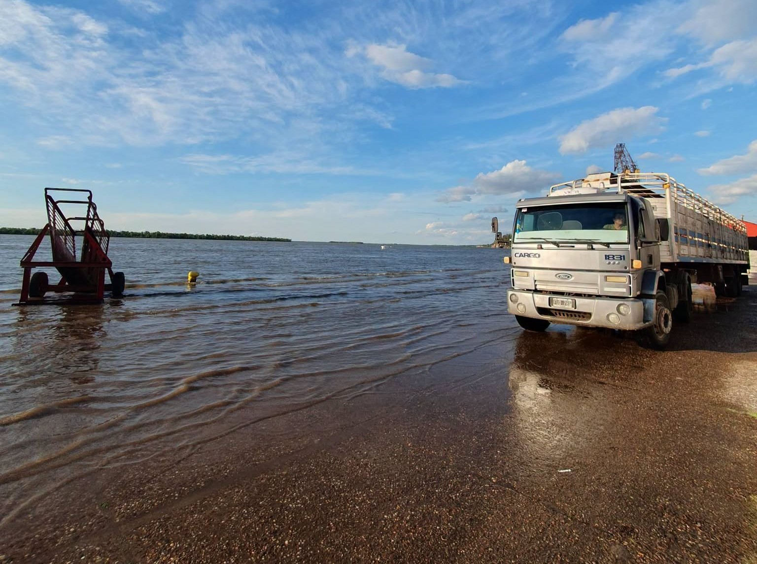 El Paraná sigue subiendo en La Paz: prevén que alcance los 5,95 metros la próxima semana